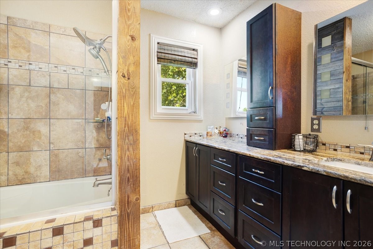 563 Black Tern Lane Idabel OK 74745