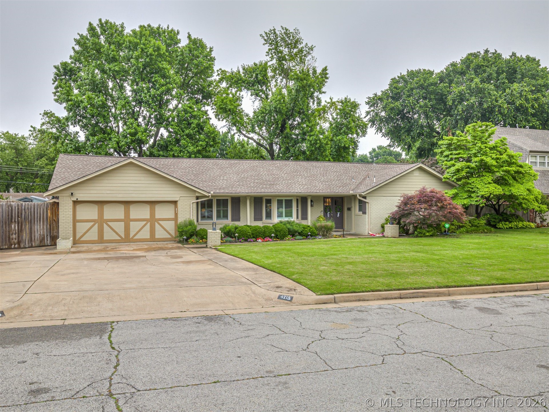 4715 S Evanston Place Tulsa OK 74105