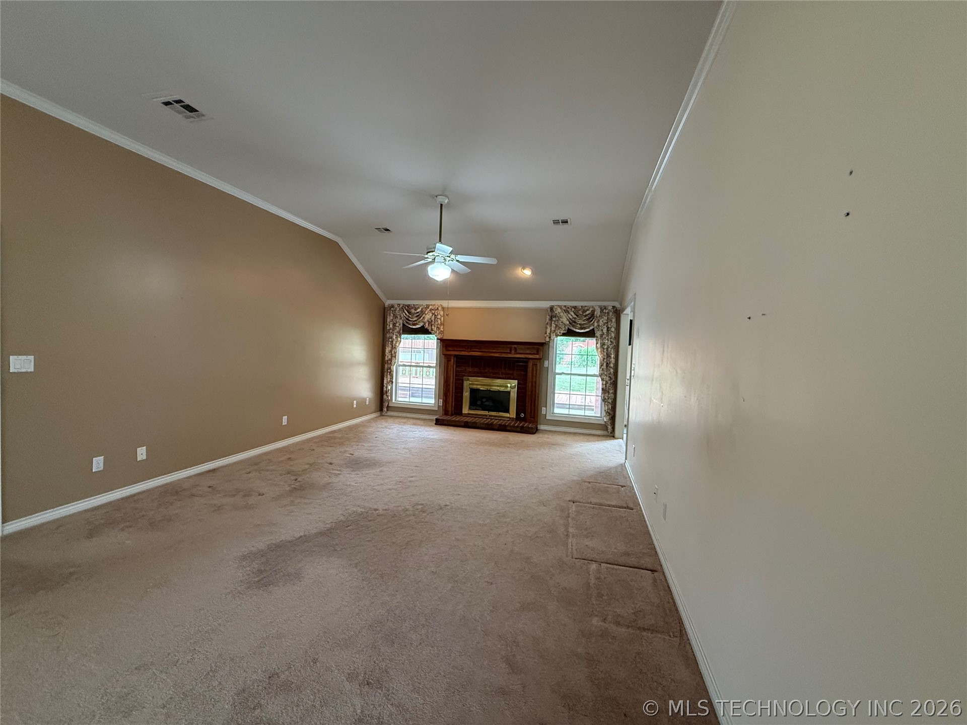 1207 Grandview Fort Gibson OK 74434