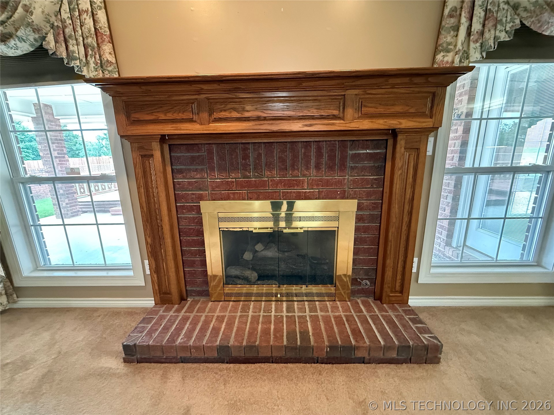 1207 Grandview Fort Gibson OK 74434