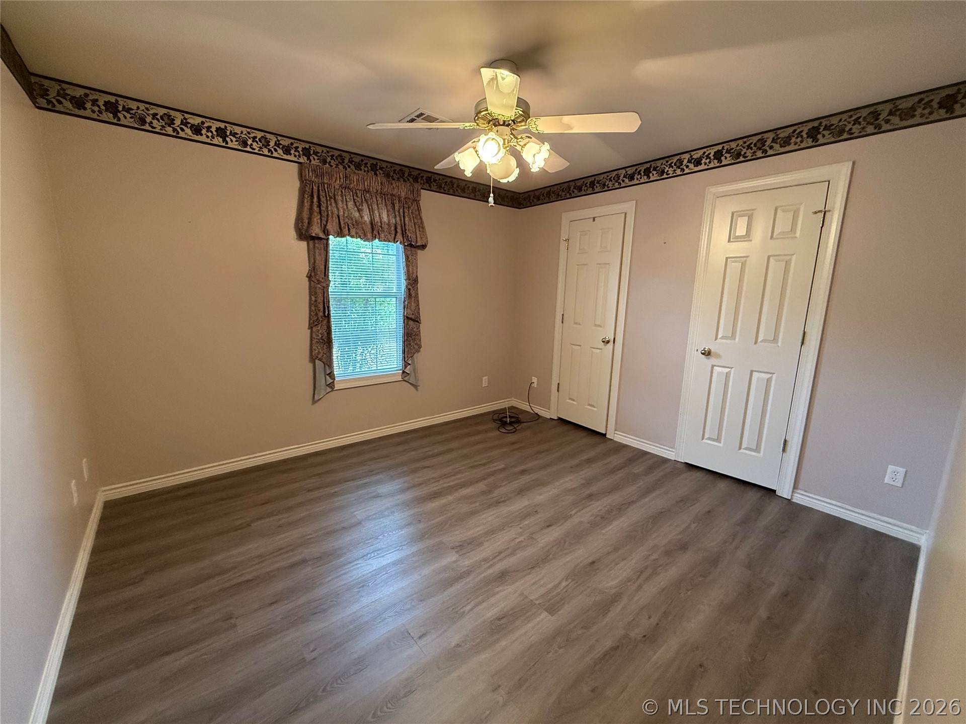 1207 Grandview Fort Gibson OK 74434