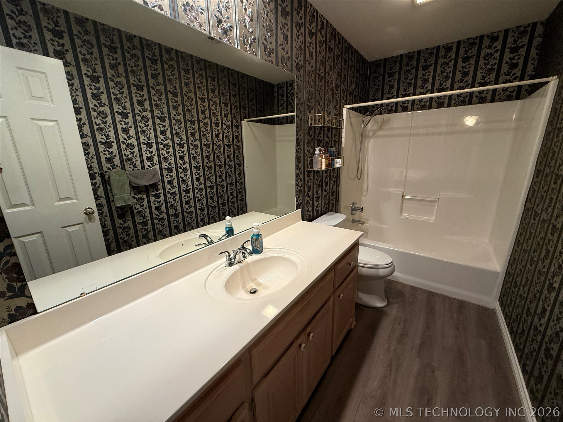 1207 Grandview Fort Gibson OK 74434