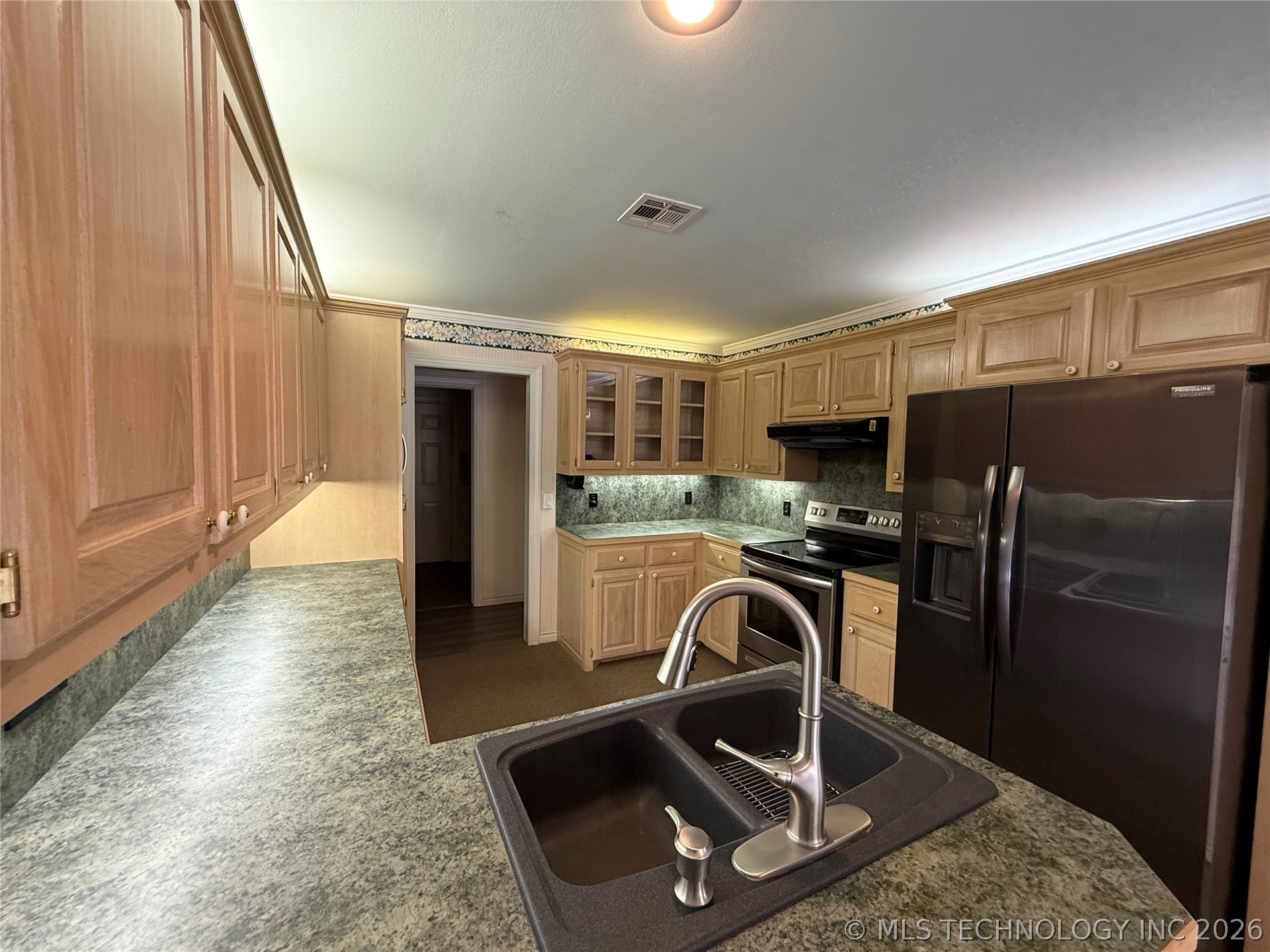 1207 Grandview Fort Gibson OK 74434