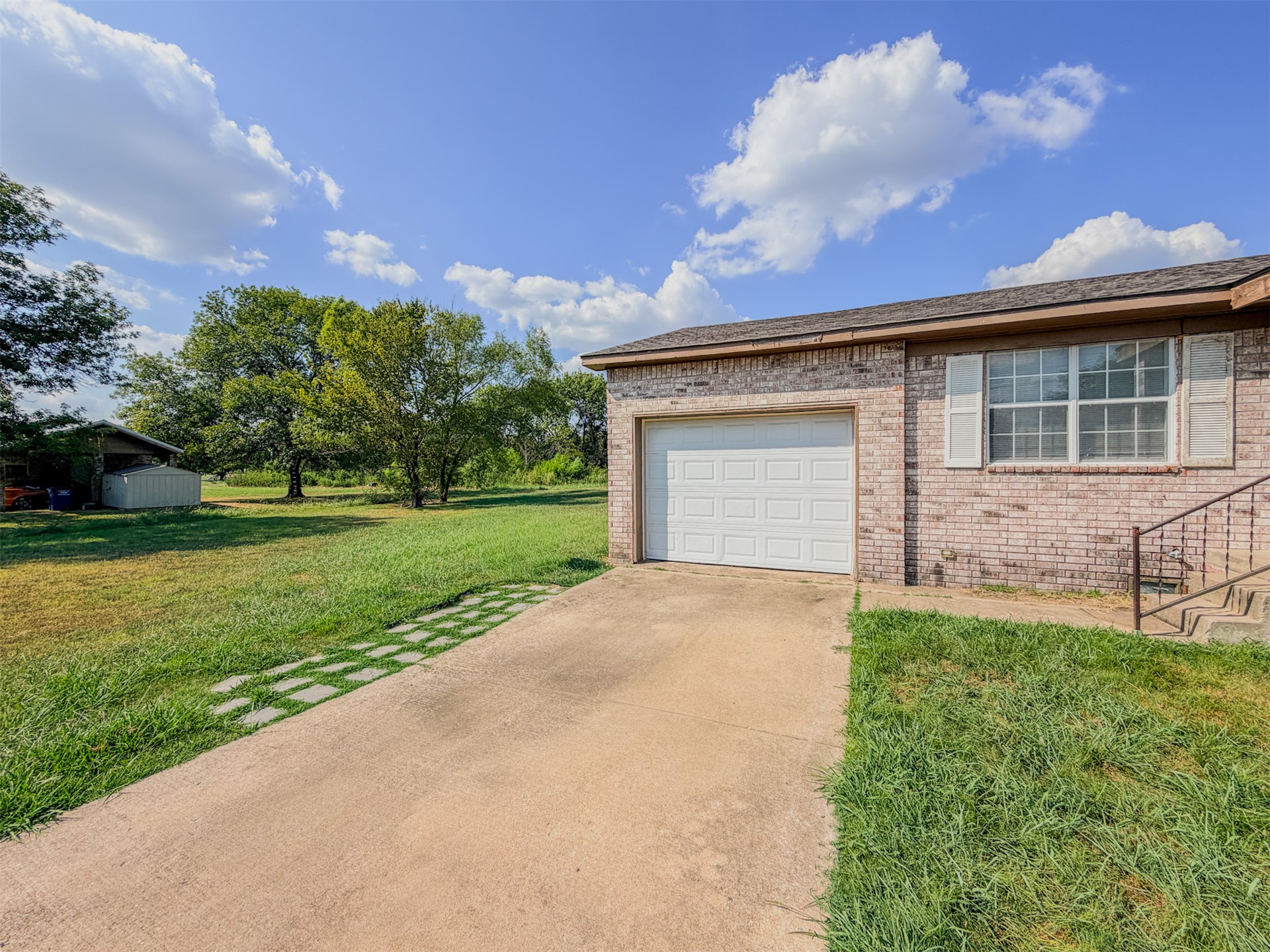 408 SW 13th Street Wagoner OK 74467