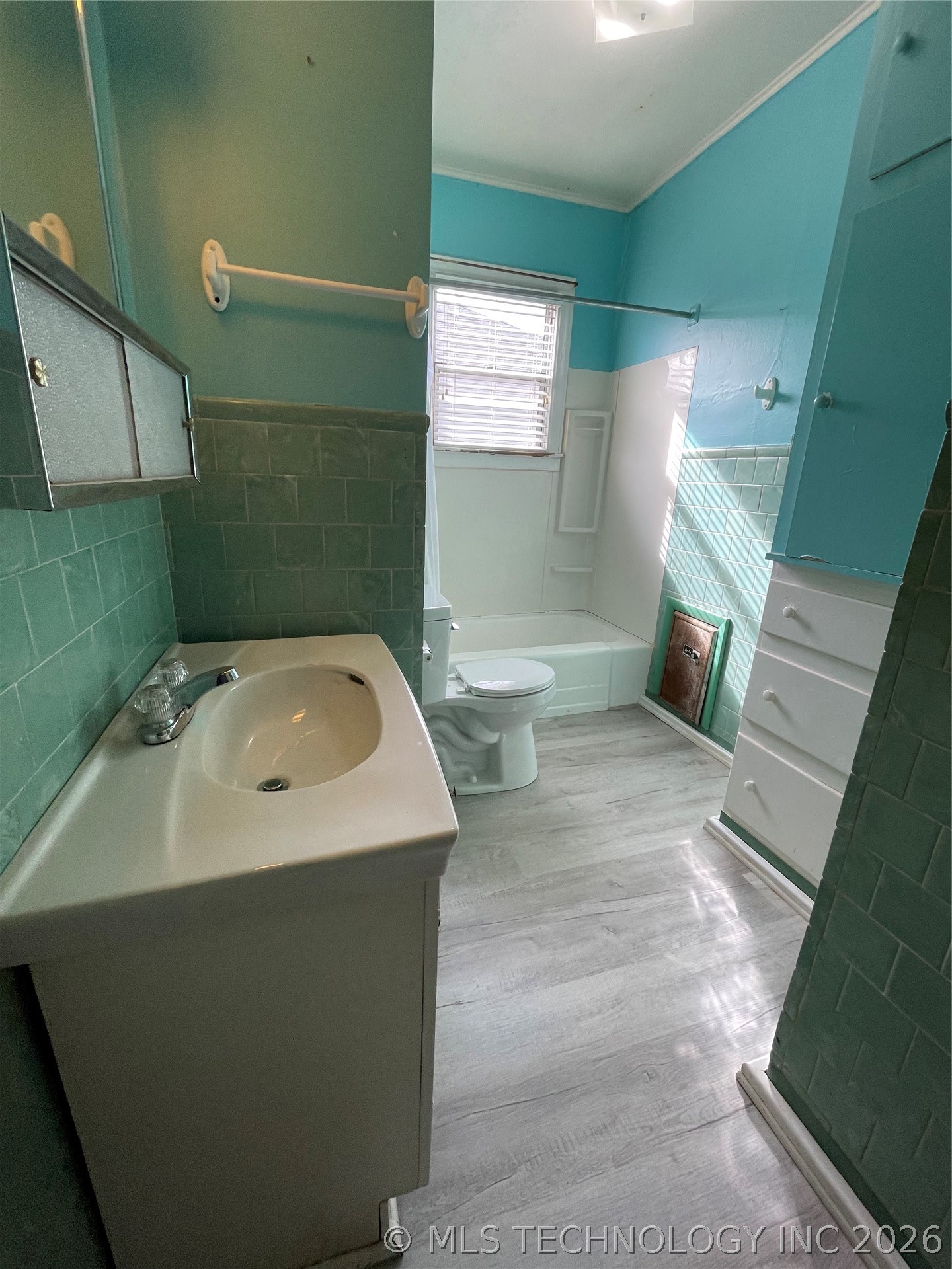 1002 E Thompson Avenue Sapulpa OK 74066