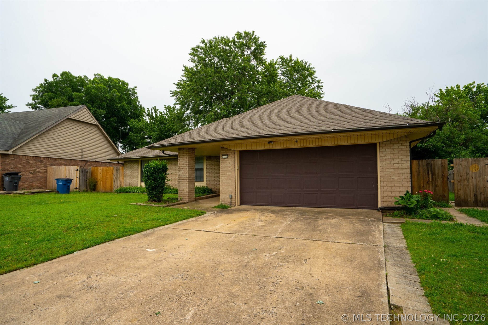 12122 E 37th Place Tulsa OK 74146