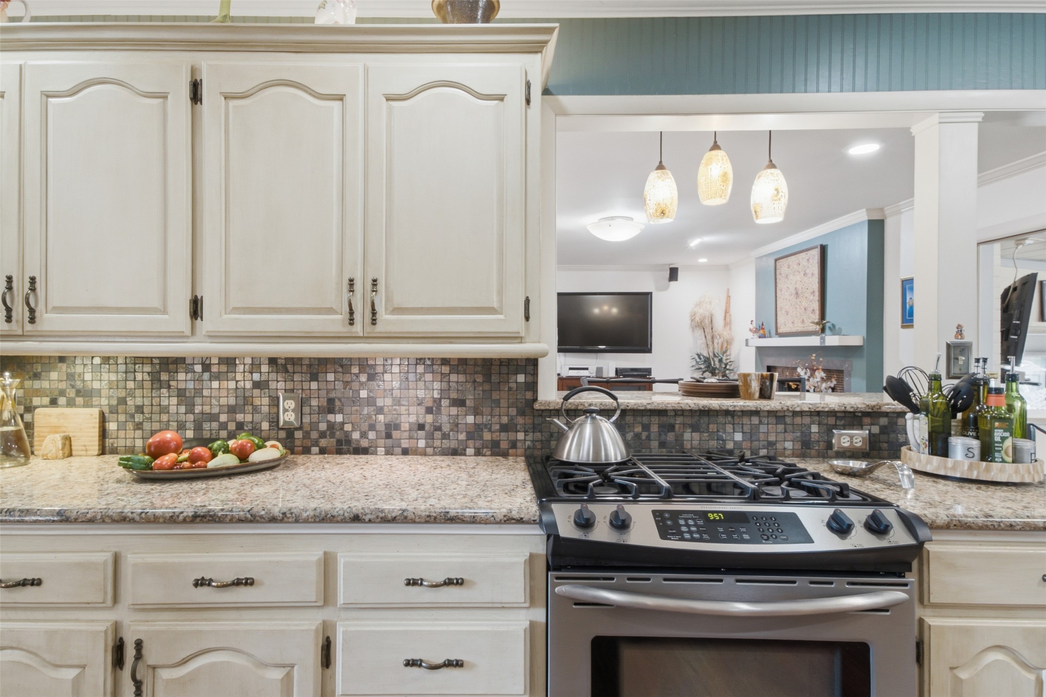 735 W Holiday Lane Claremore OK 74017