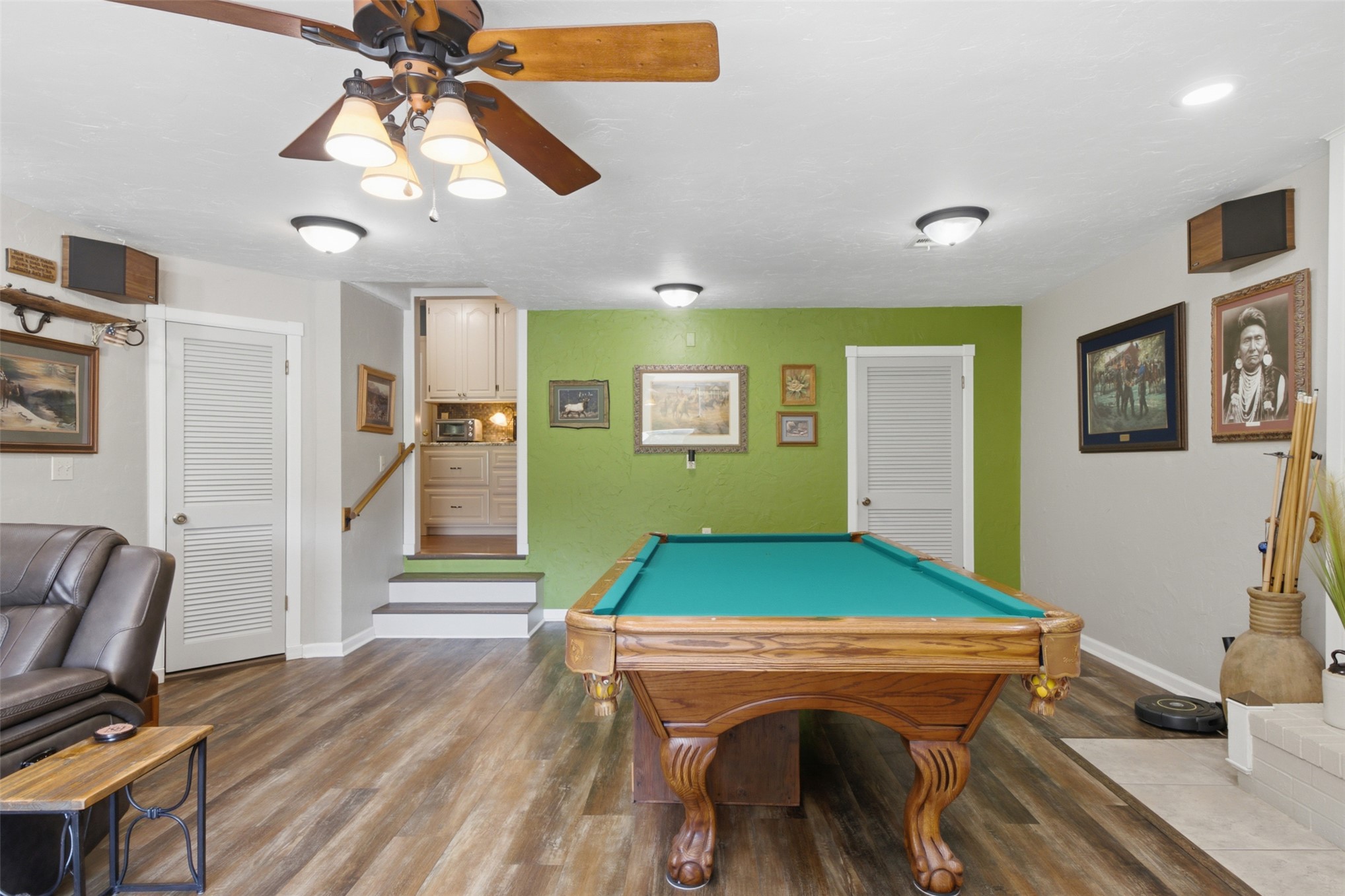 735 W Holiday Lane Claremore OK 74017