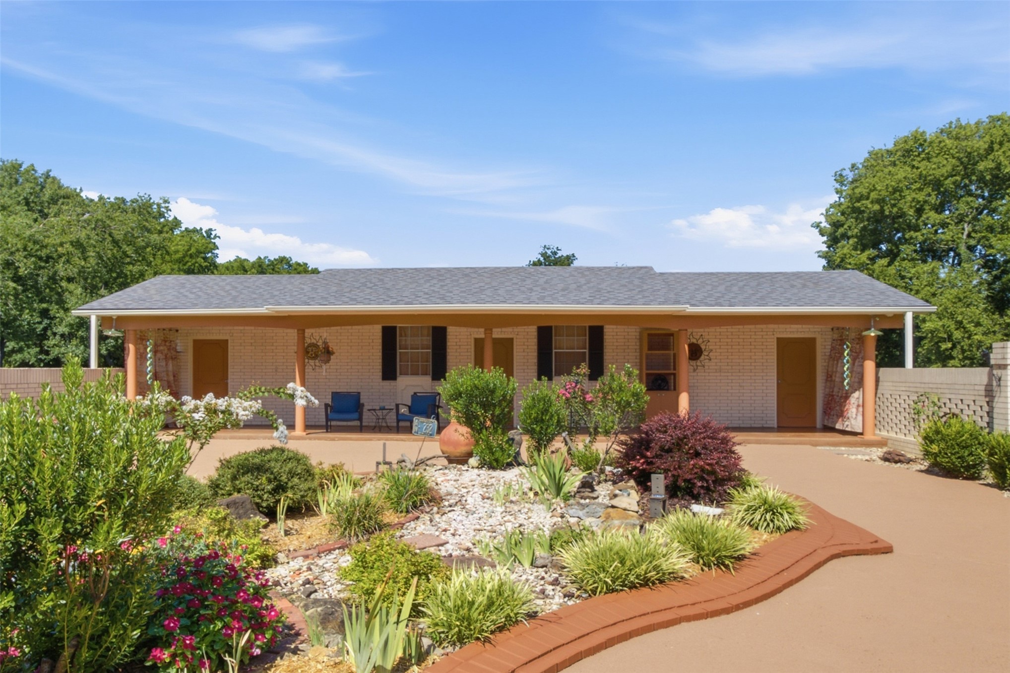 735 W Holiday Lane Claremore OK 74017