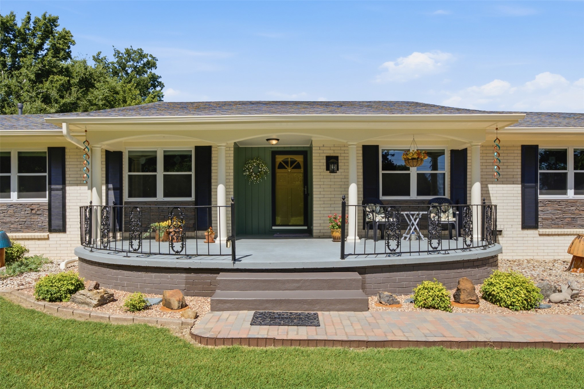 735 W Holiday Lane Claremore OK 74017