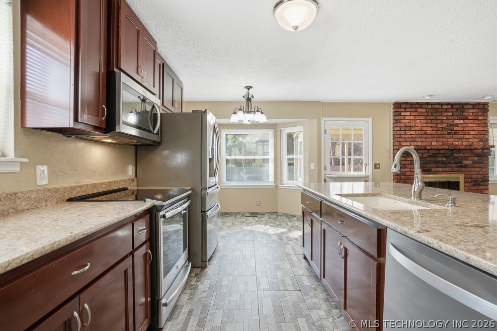 8116 S Florence Place Tulsa OK 74137