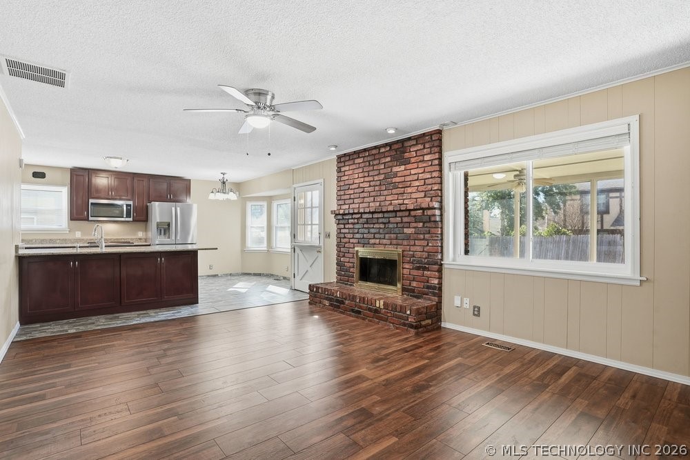 8116 S Florence Place Tulsa OK 74137