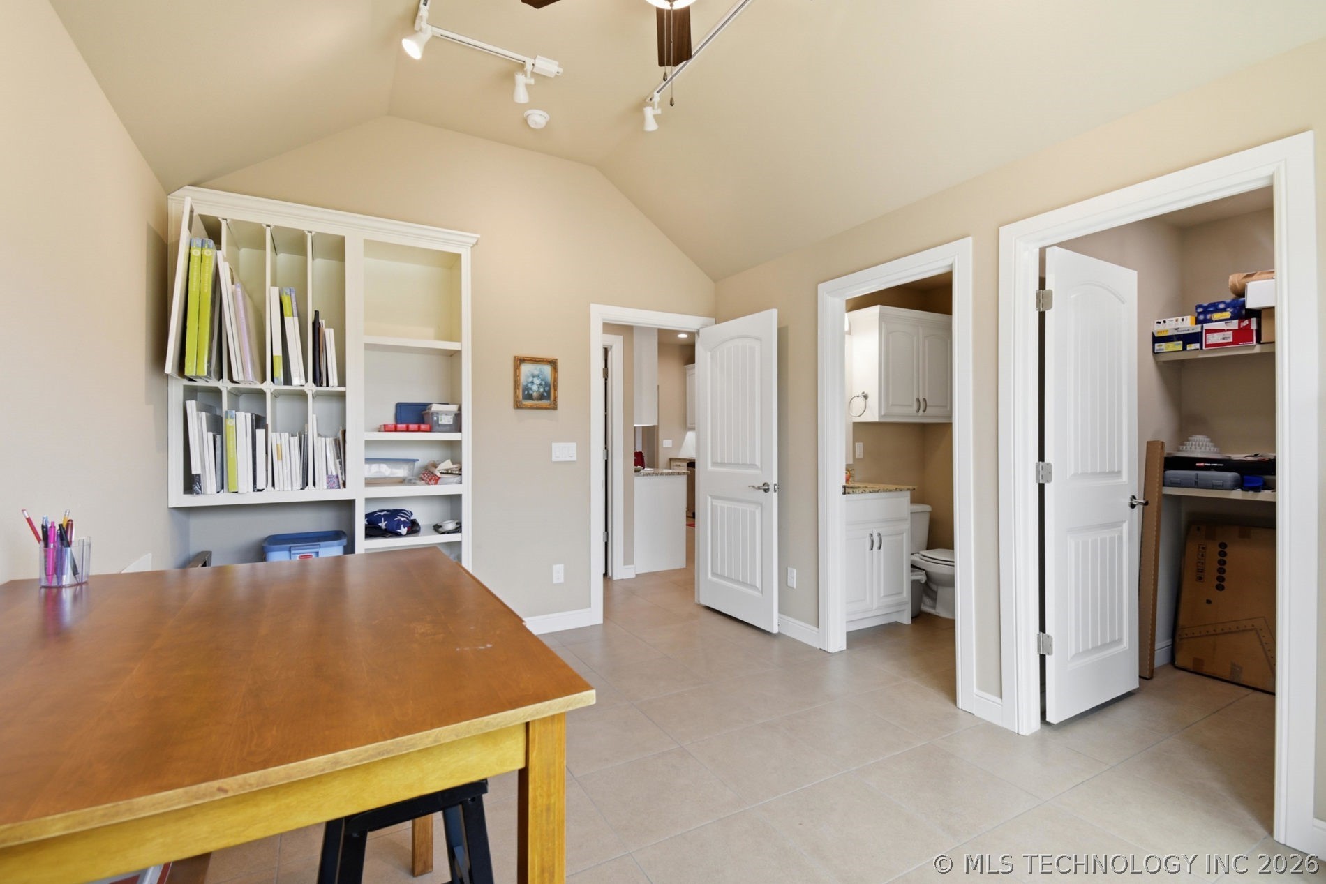 8705 E Hartford Street Broken Arrow OK 74014