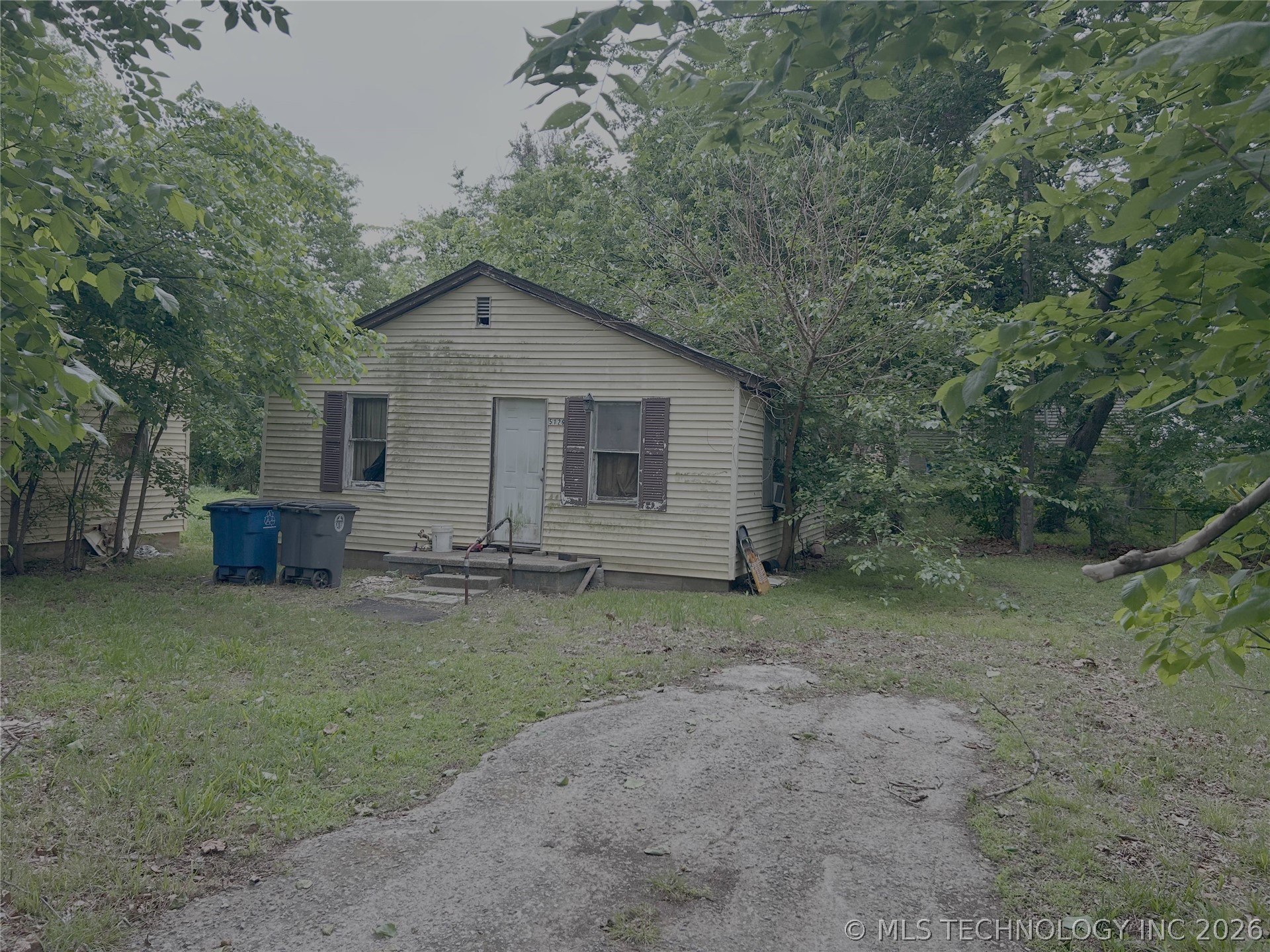 5126 W 3rd Street Tulsa OK 74127
