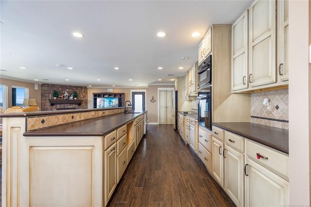 56798 E Highway 125 Afton OK 74331
