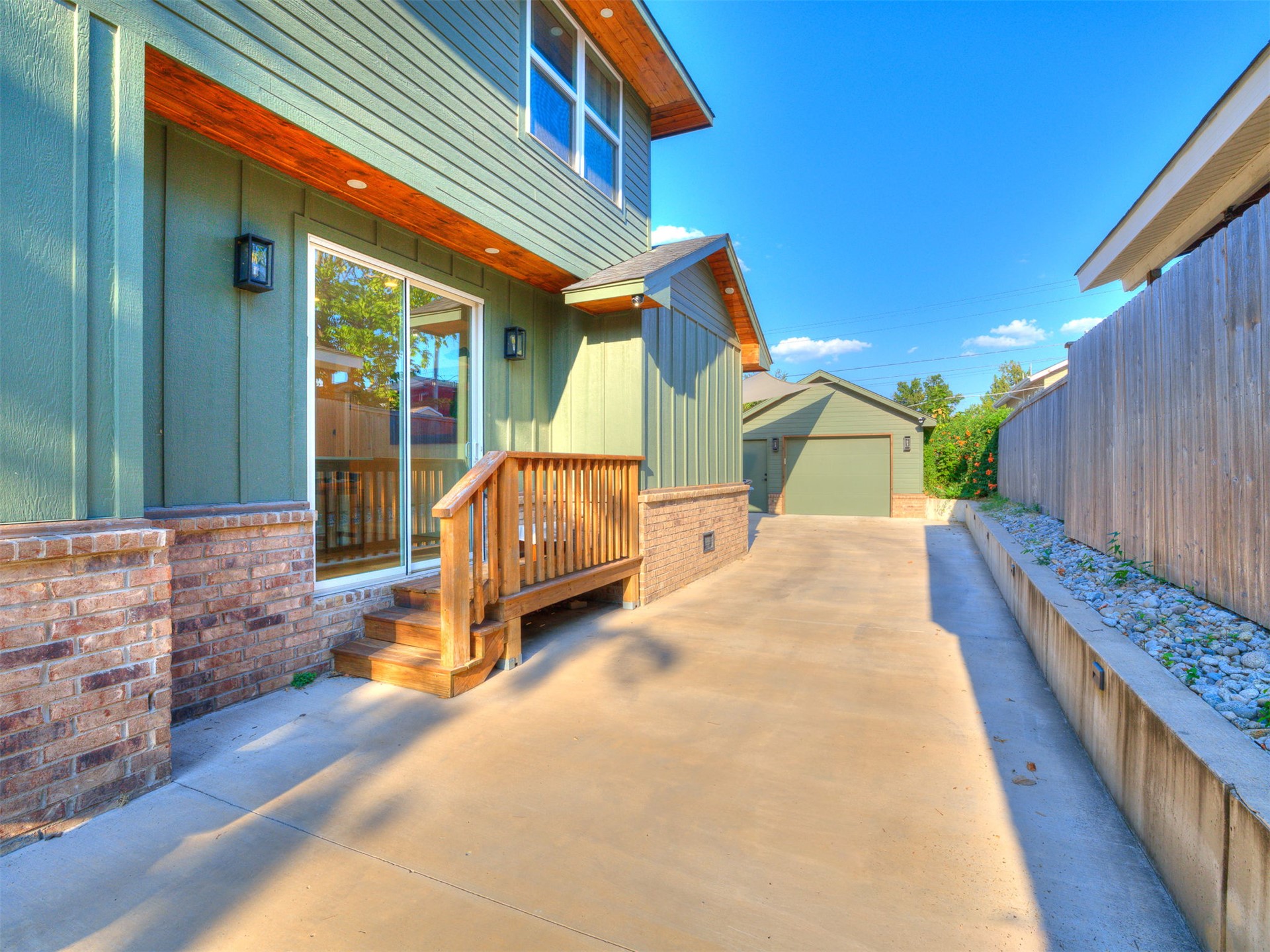 1127 S Norfolk Avenue Tulsa OK 74120
