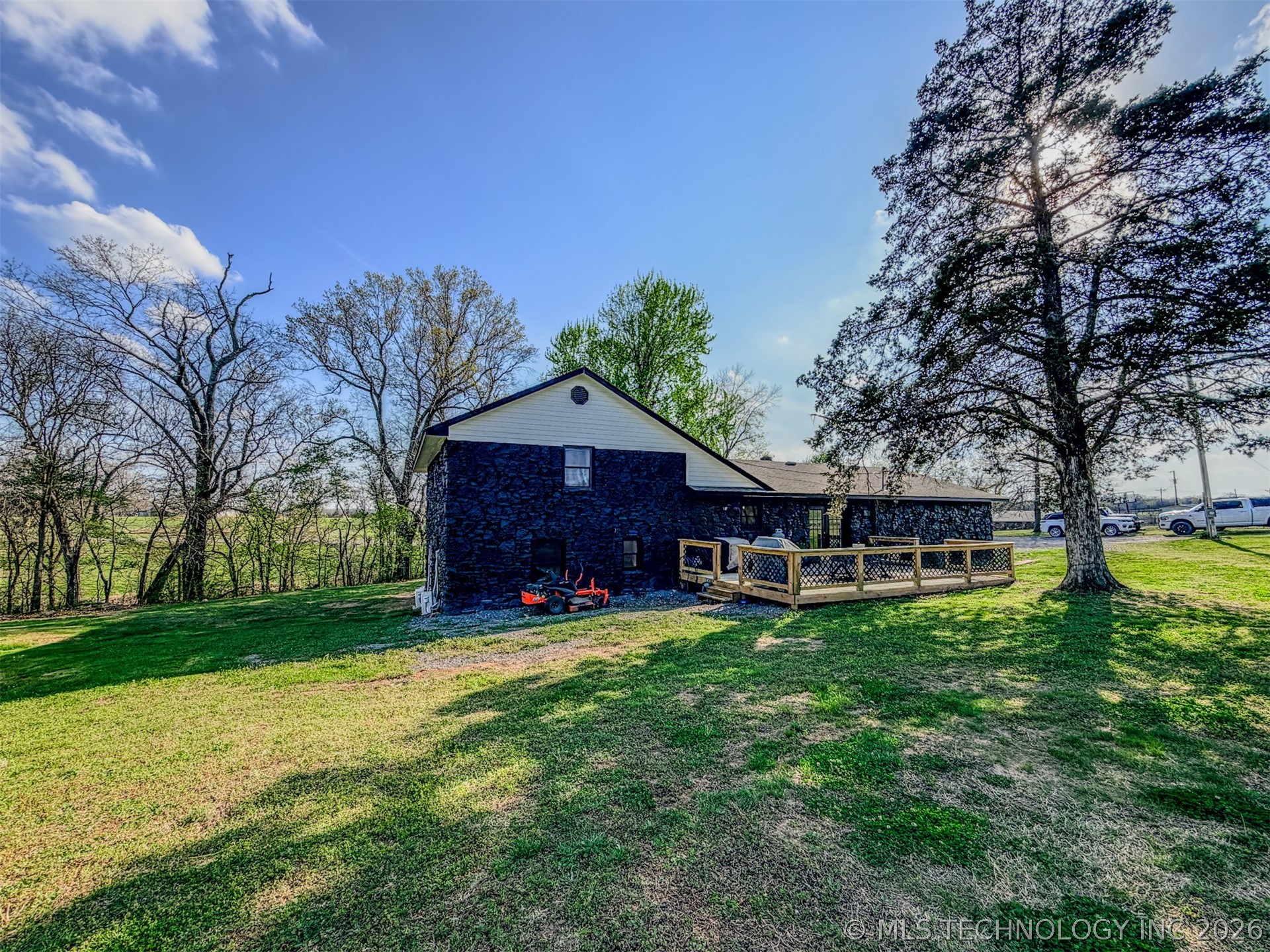 26664 Highway 82 Park Hill OK 74451