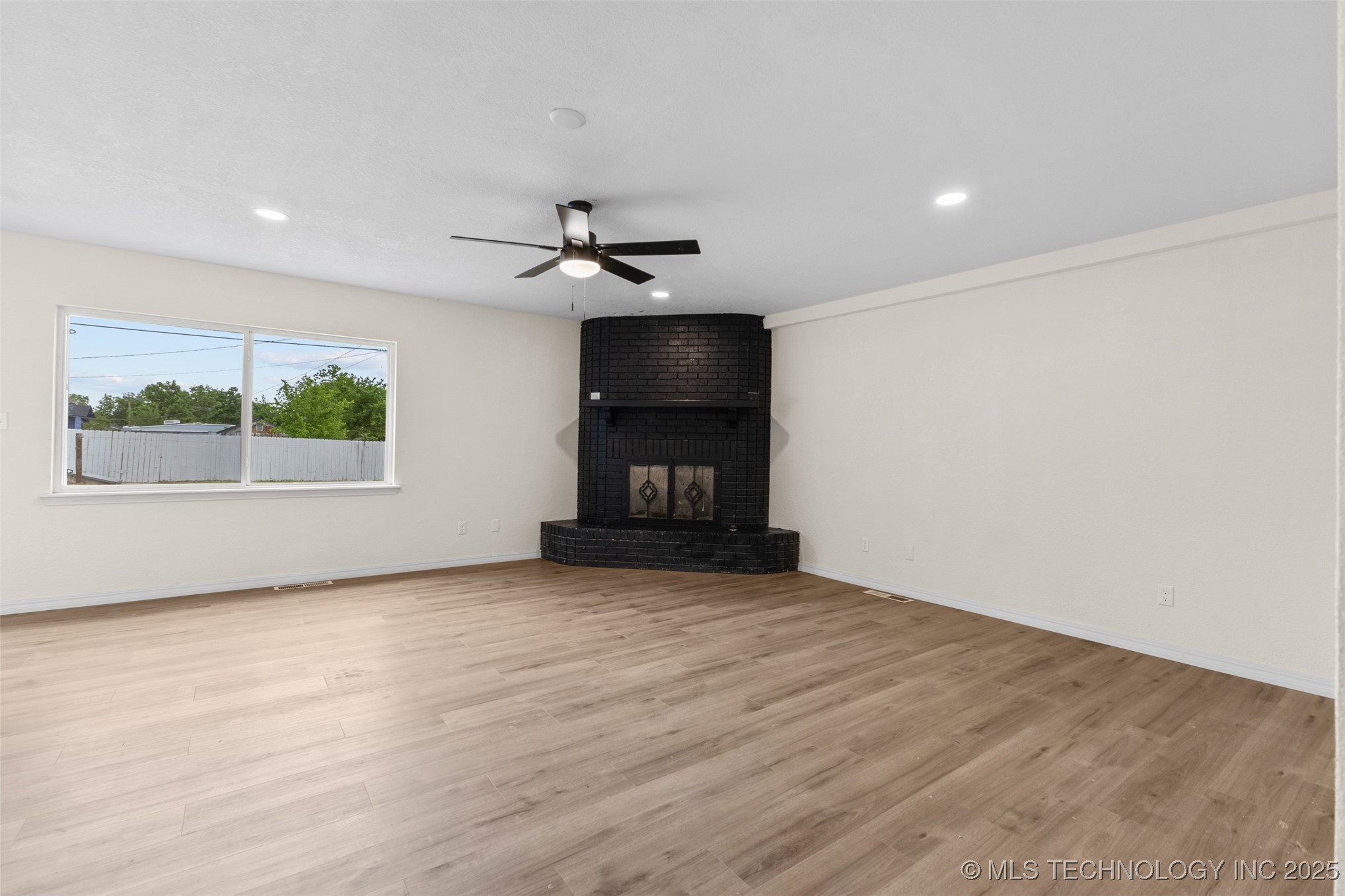 524 W 18th Ada OK 74820