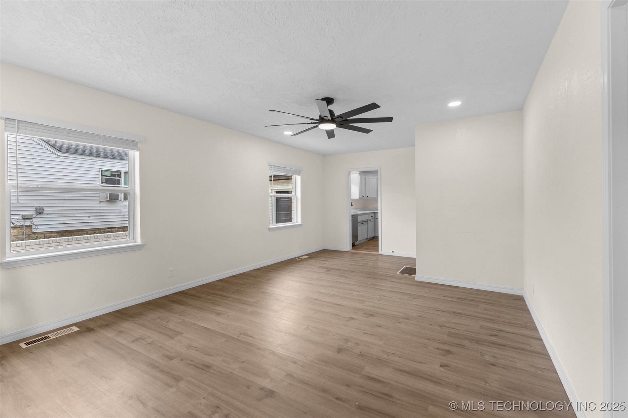 524 W 18th Ada OK 74820