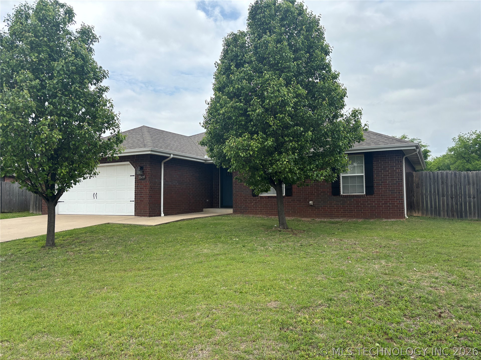 2509 Tanglewood Court Ardmore OK 73401
