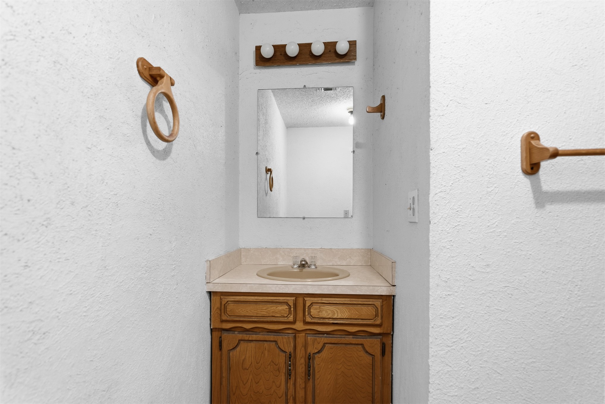 177 Fork Lone Grove OK 73443