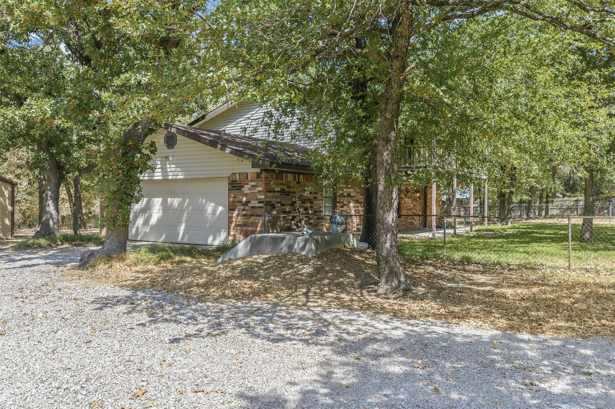 177 Fork Lone Grove OK 73443