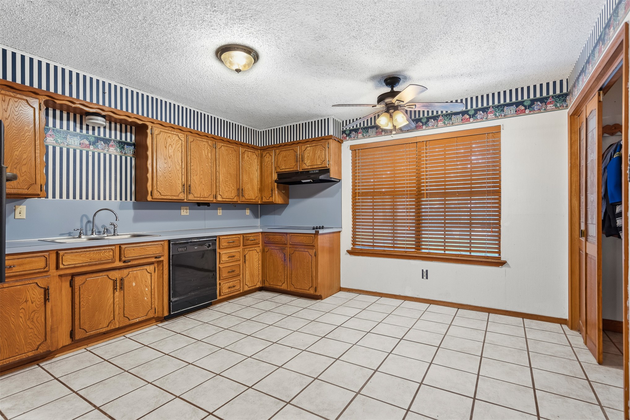 177 Fork Lone Grove OK 73443