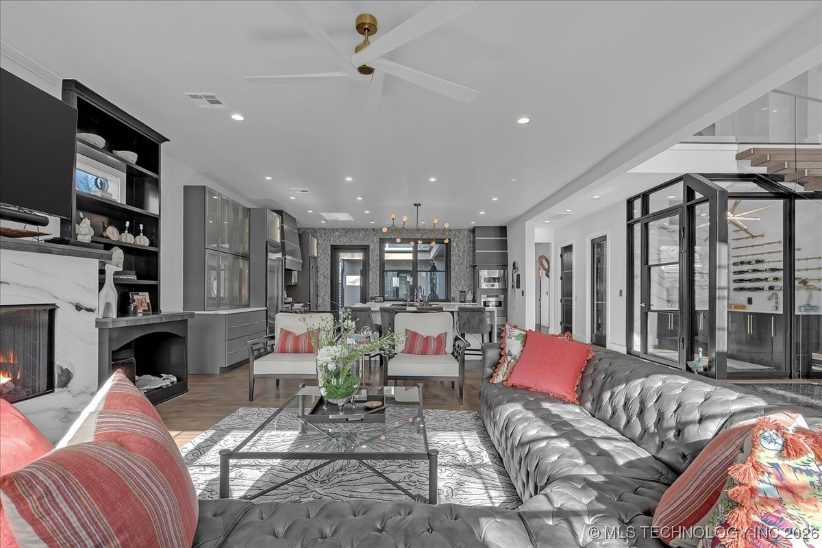 129 E 34th Street S Tulsa OK 74105