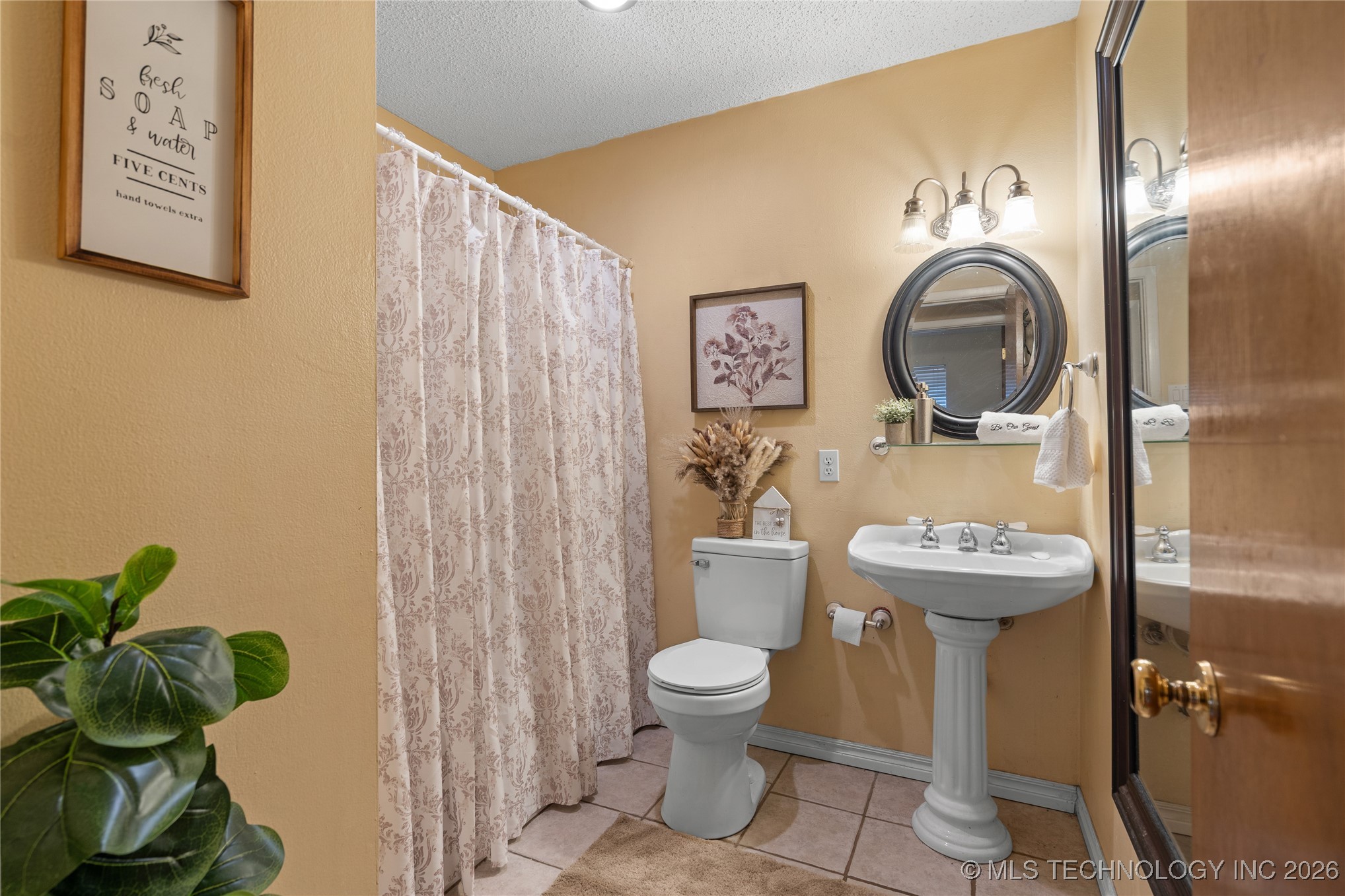 703 Cottonwood Street Ardmore OK 73401