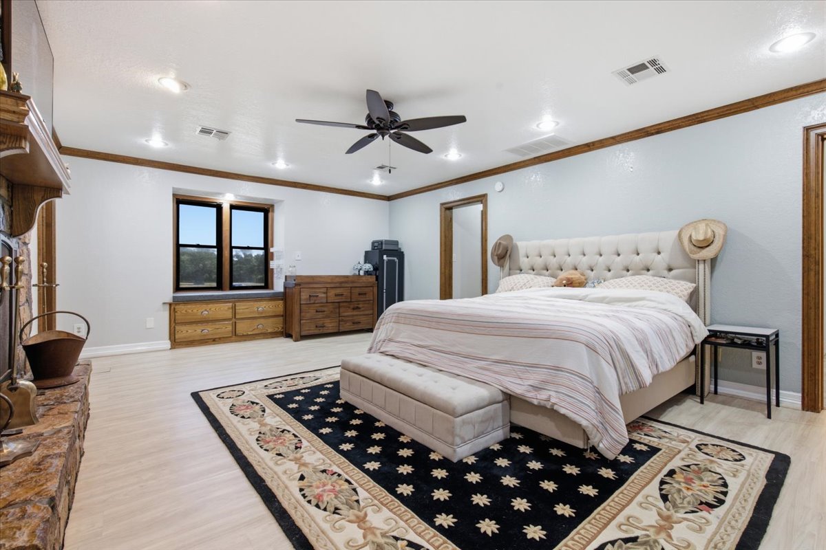 9421 County Road 3670 Allen OK 74825
