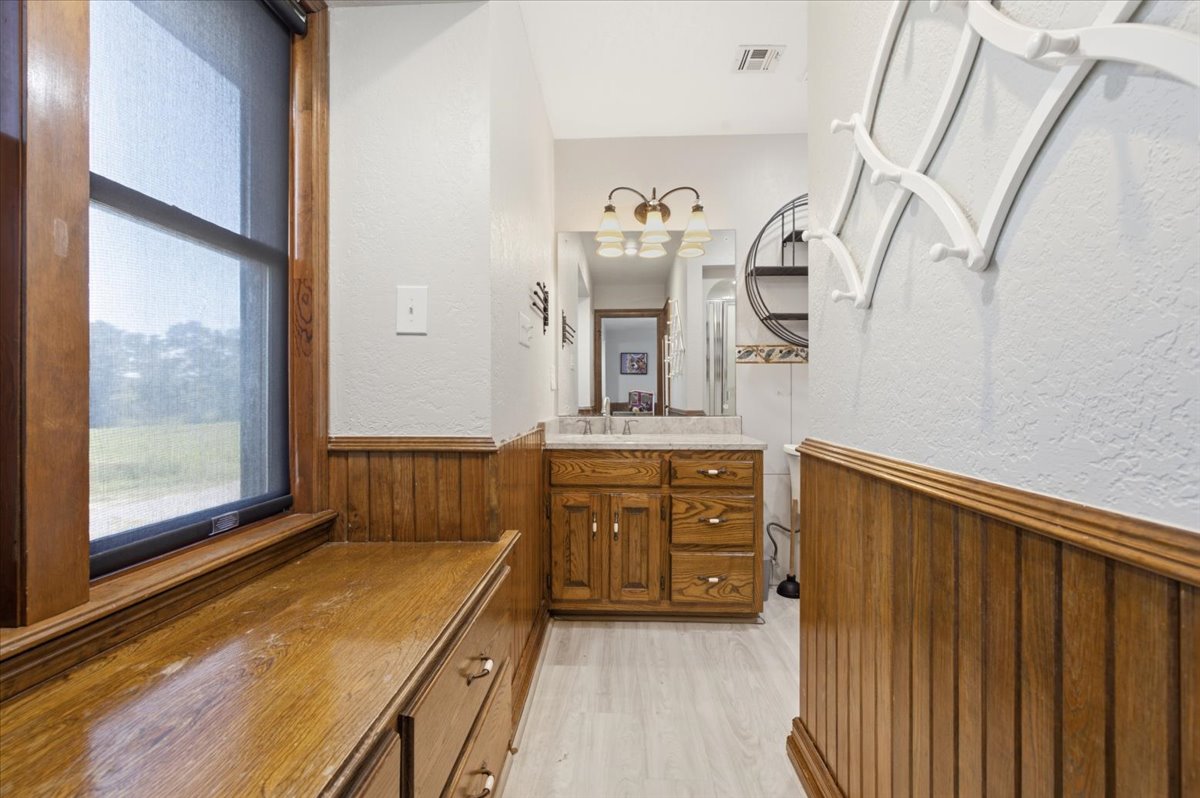 9421 County Road 3670 Allen OK 74825