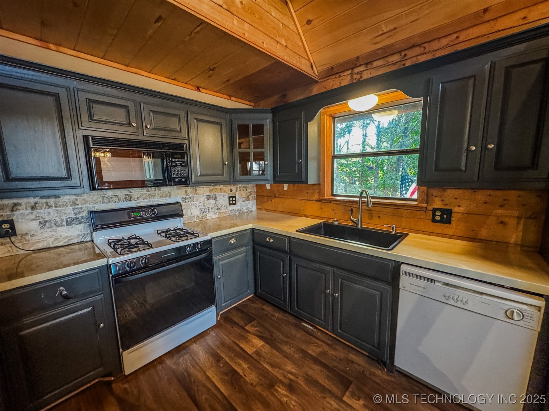 27989 S Lakeview Drive Park Hill OK 74451