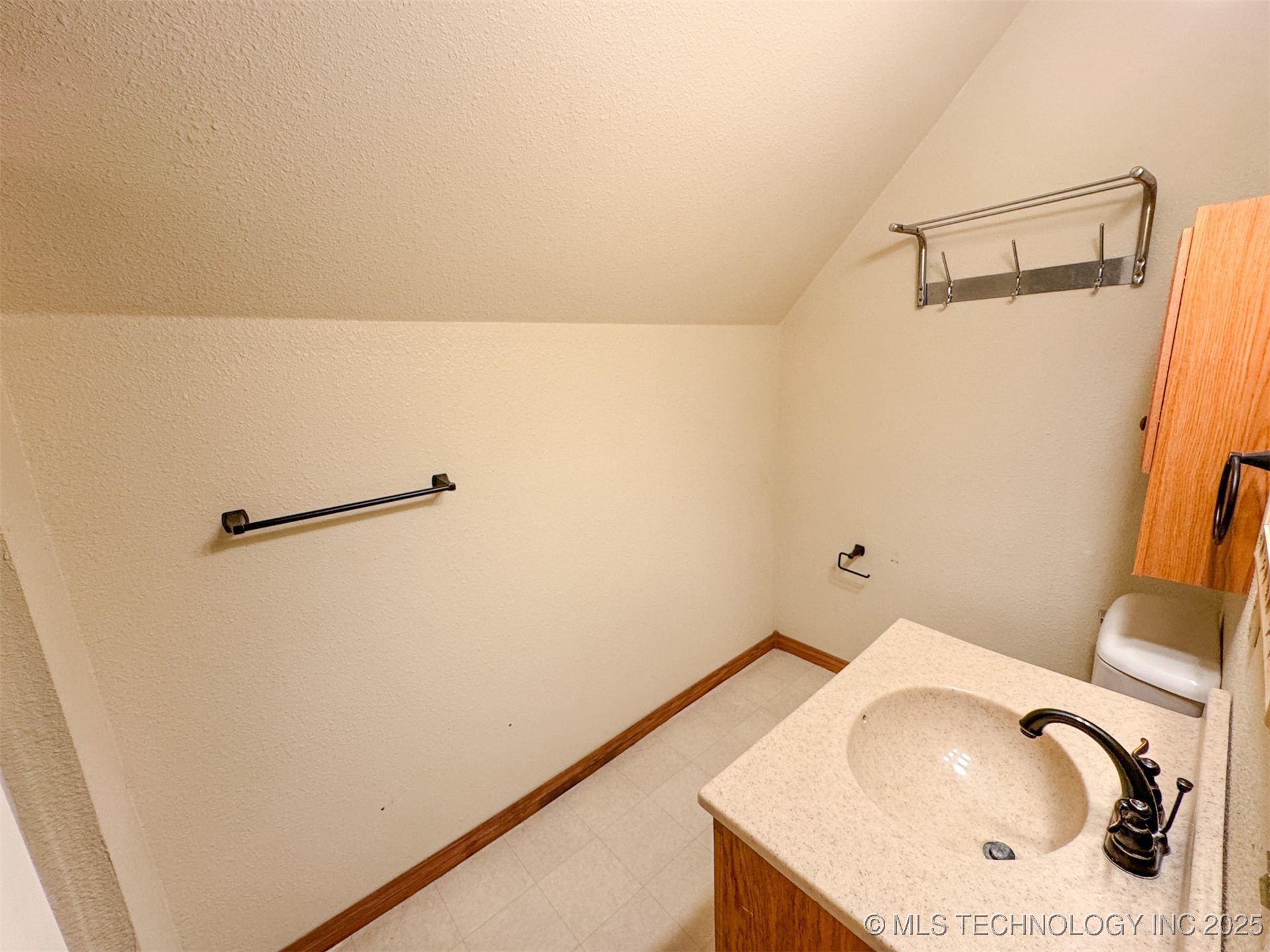 27989 S Lakeview Drive Park Hill OK 74451
