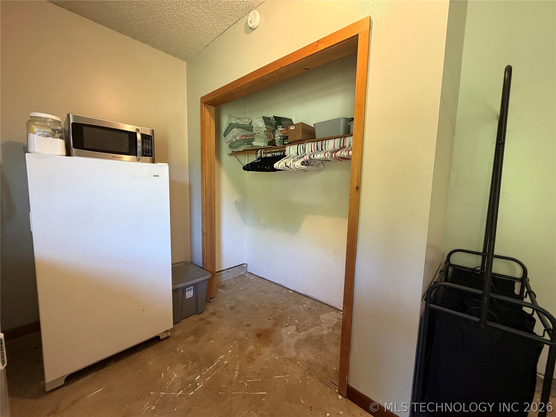 57767 County Road 612 Street Kansas OK 74347