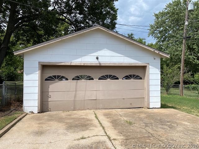 2833 E Haskell Street Tulsa OK 74110