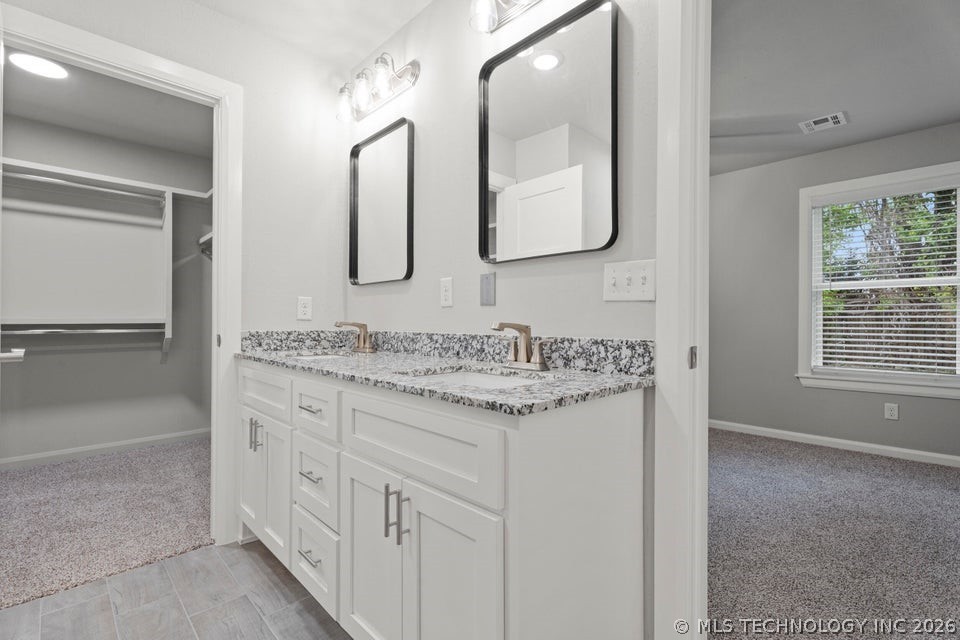 101 Zachary Drive Grove OK 74344