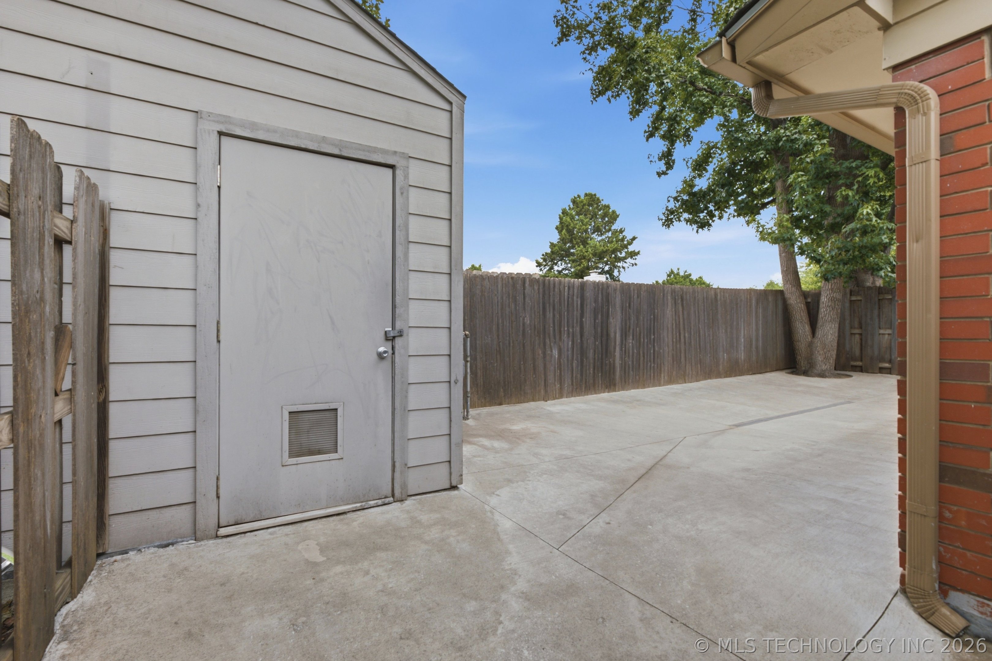 5632 S Madison Place Tulsa OK 74105