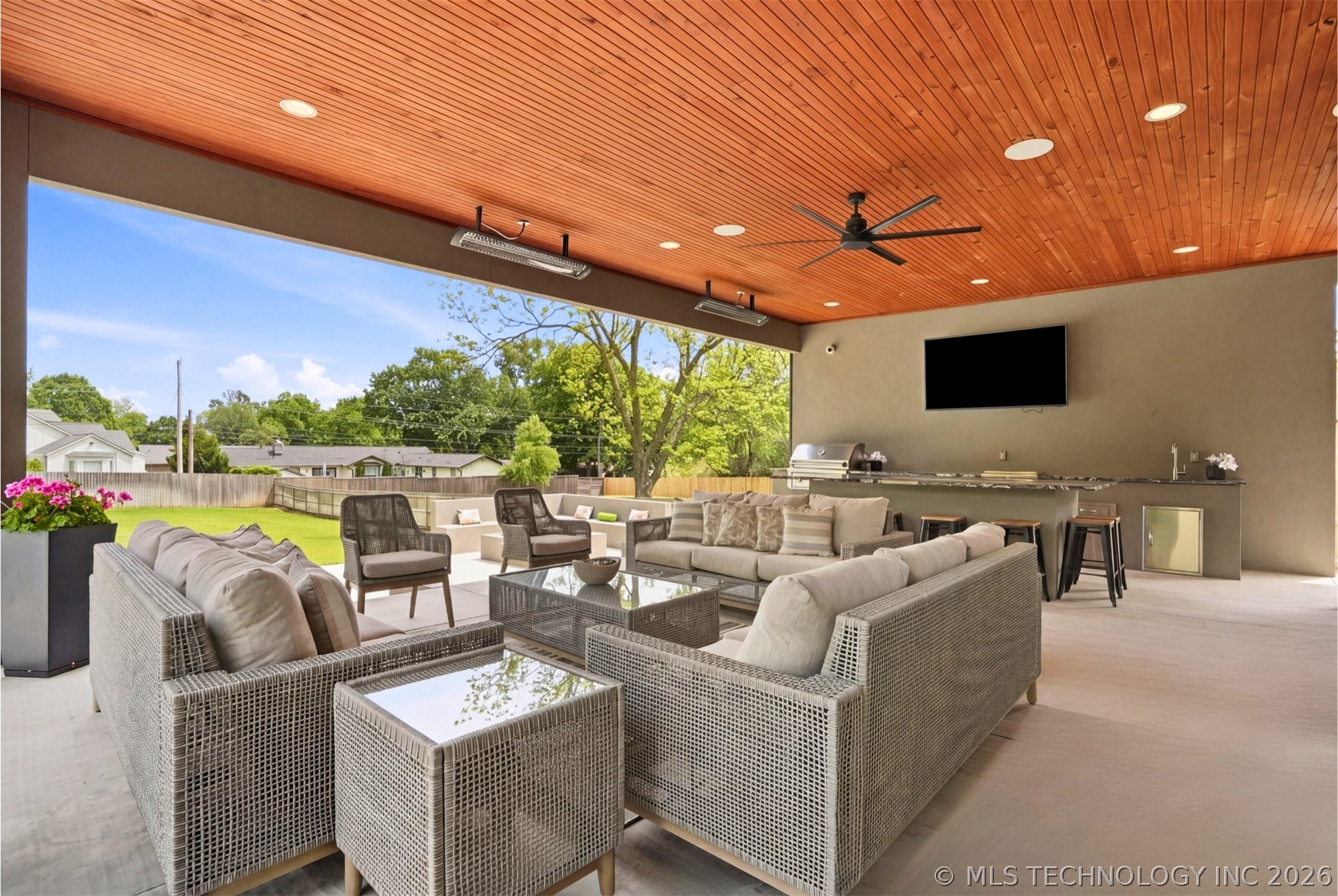 4621 S Columbia Place Tulsa OK 74105