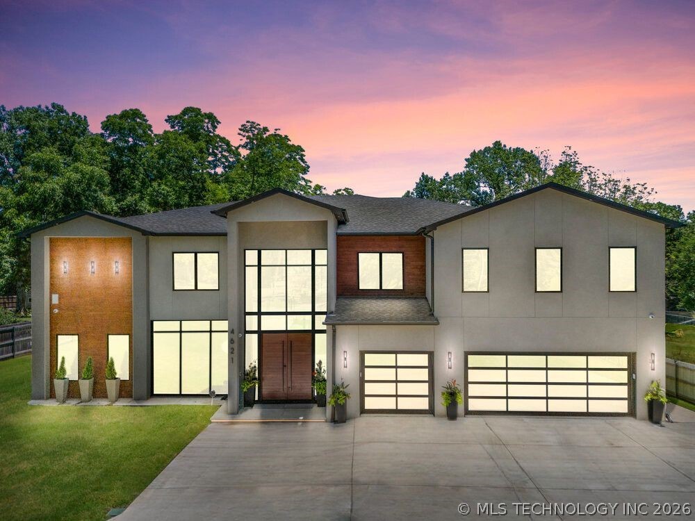 4621 S Columbia Place Tulsa OK 74105