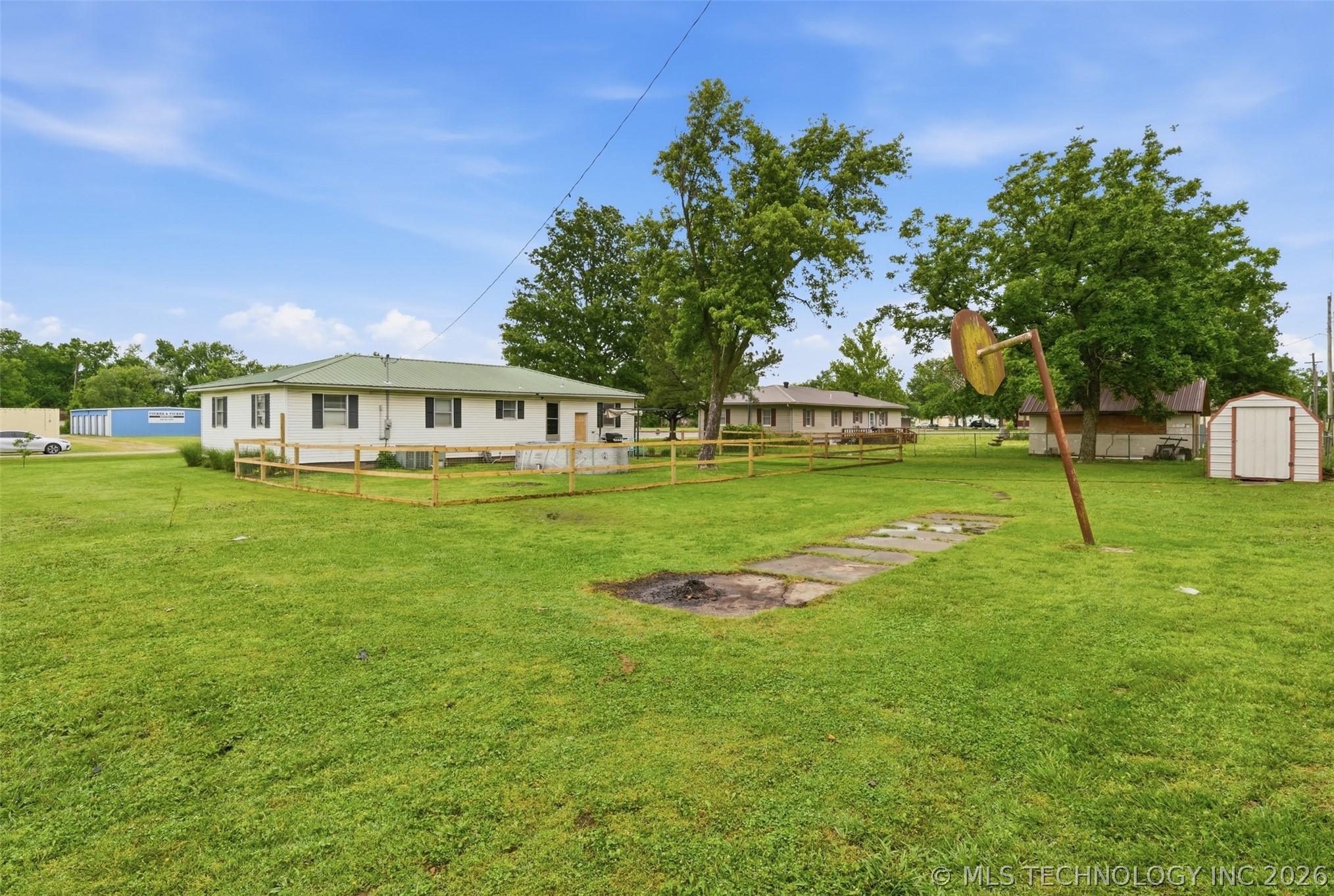 364 S Springfield Welch OK 74369