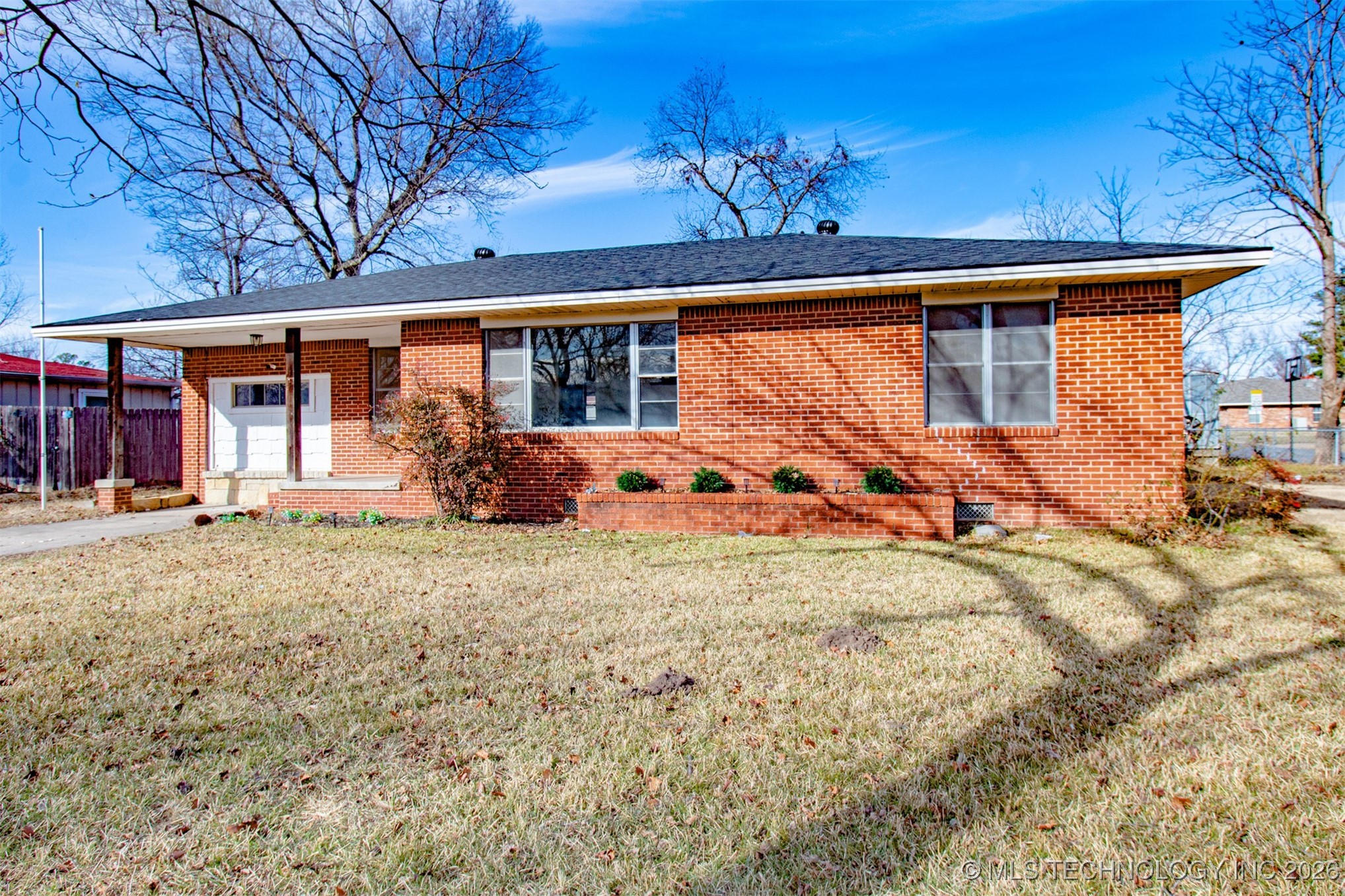 1702 Maple Durant OK 74701