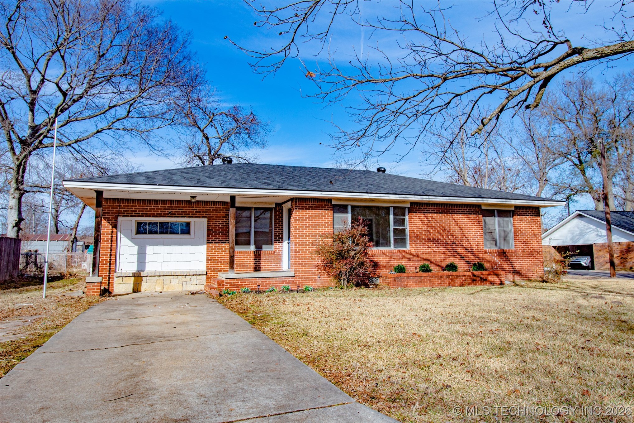 1702 Maple Durant OK 74701