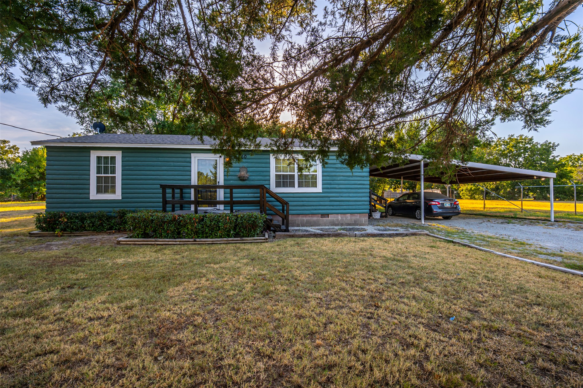 660 N Olive Street Stratford OK 74872