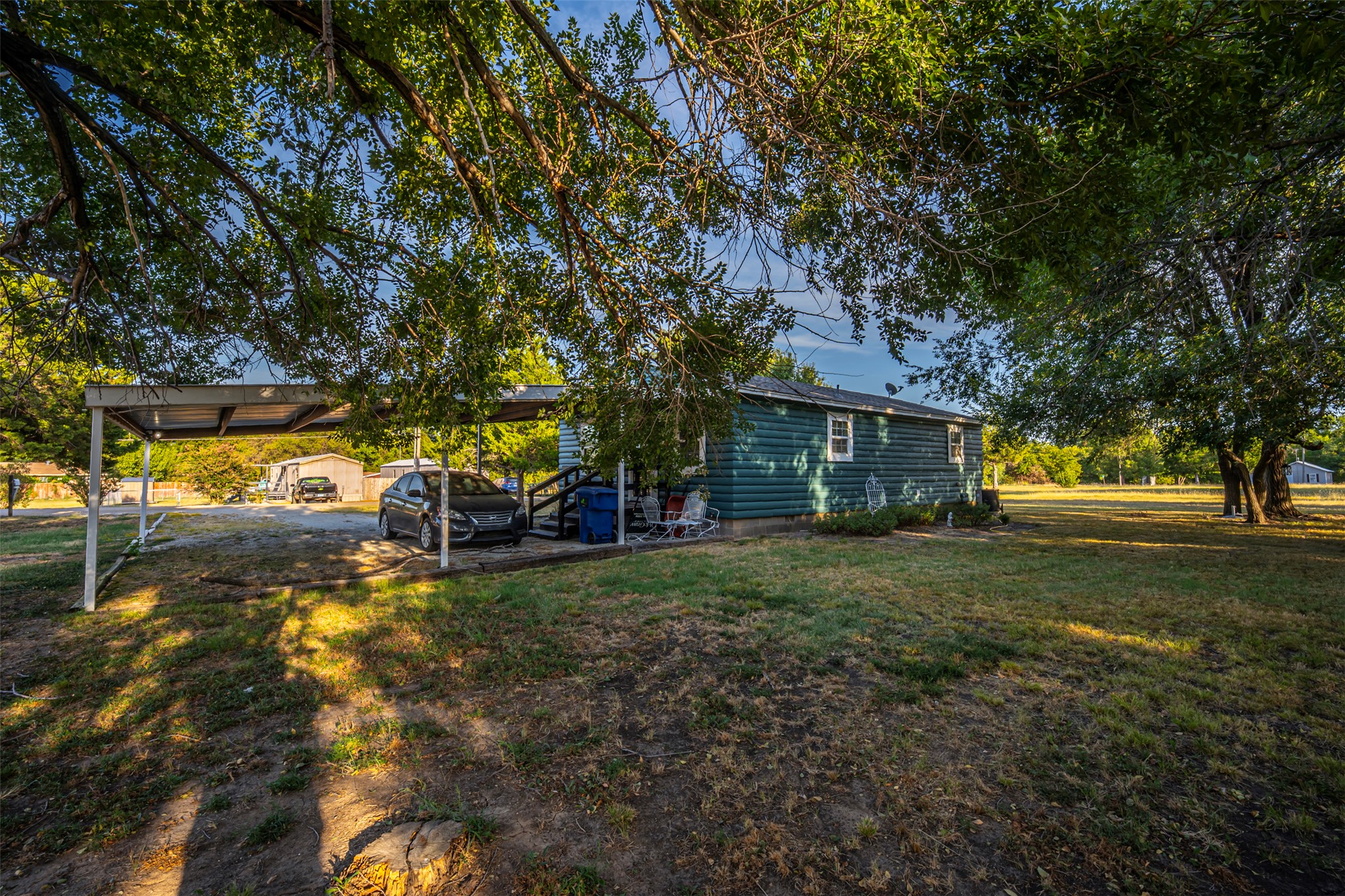 660 N Olive Street Stratford OK 74872