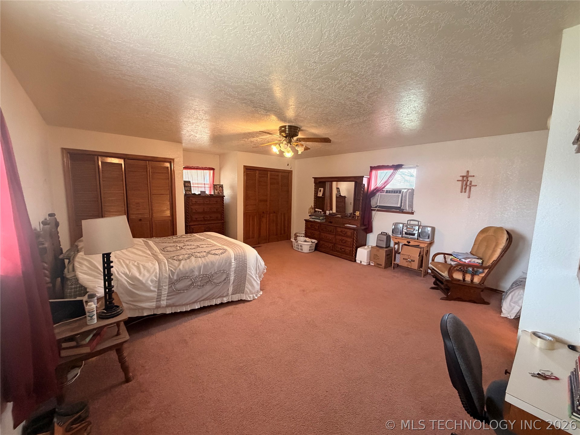 1412 E Walnut Street Cushing OK 74023