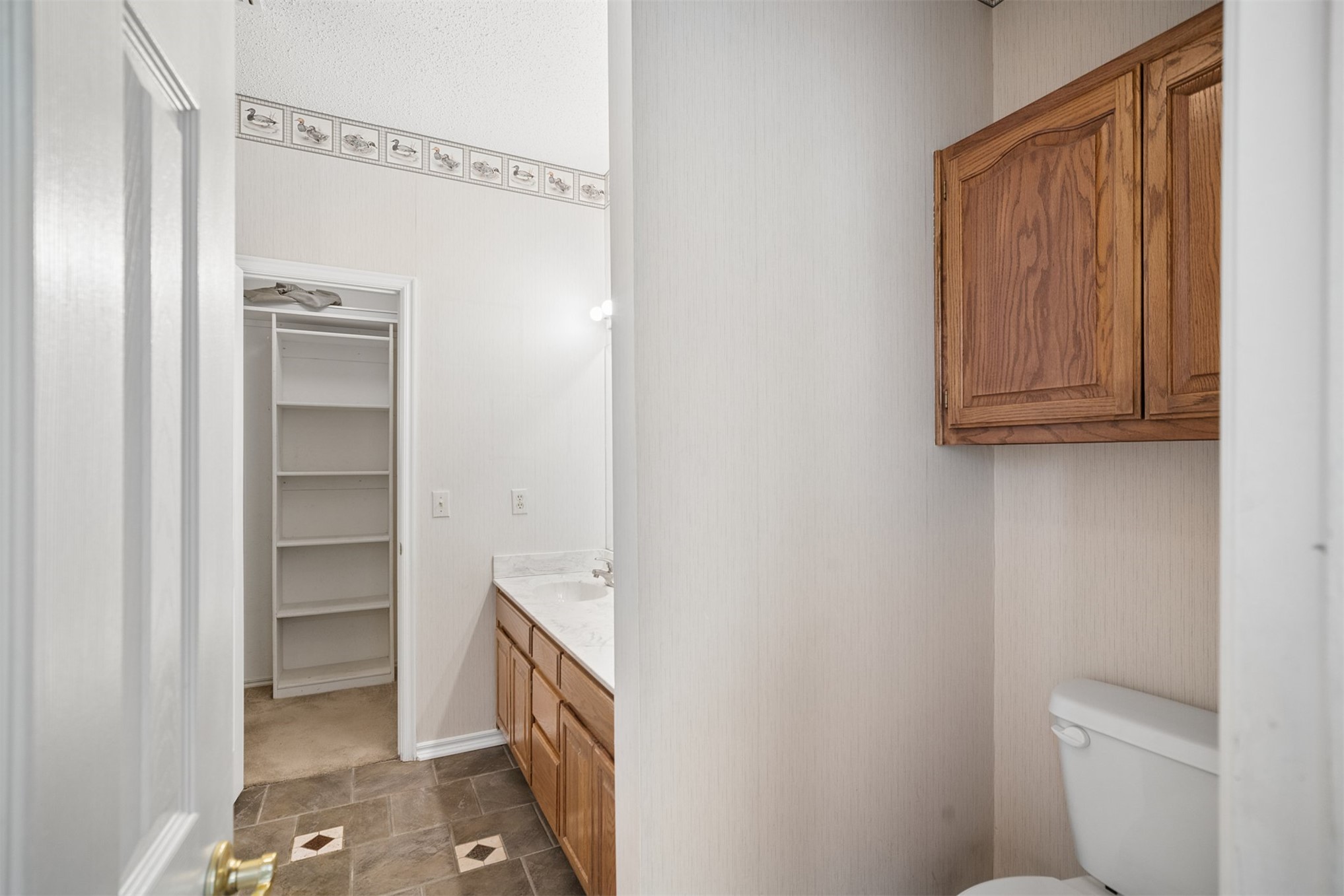 2212 SW Wolf Run Court Claremore OK 74019