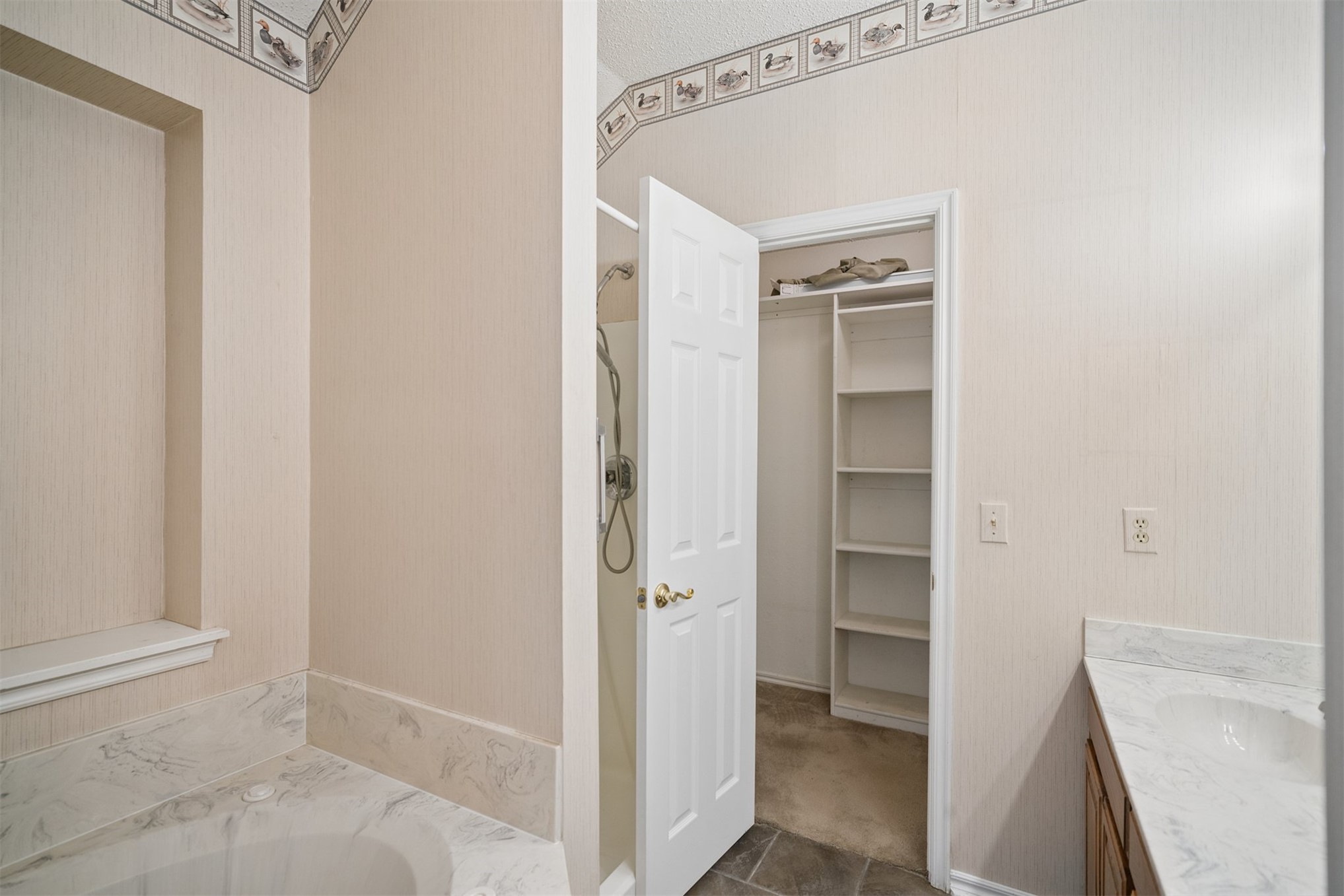 2212 SW Wolf Run Court Claremore OK 74019