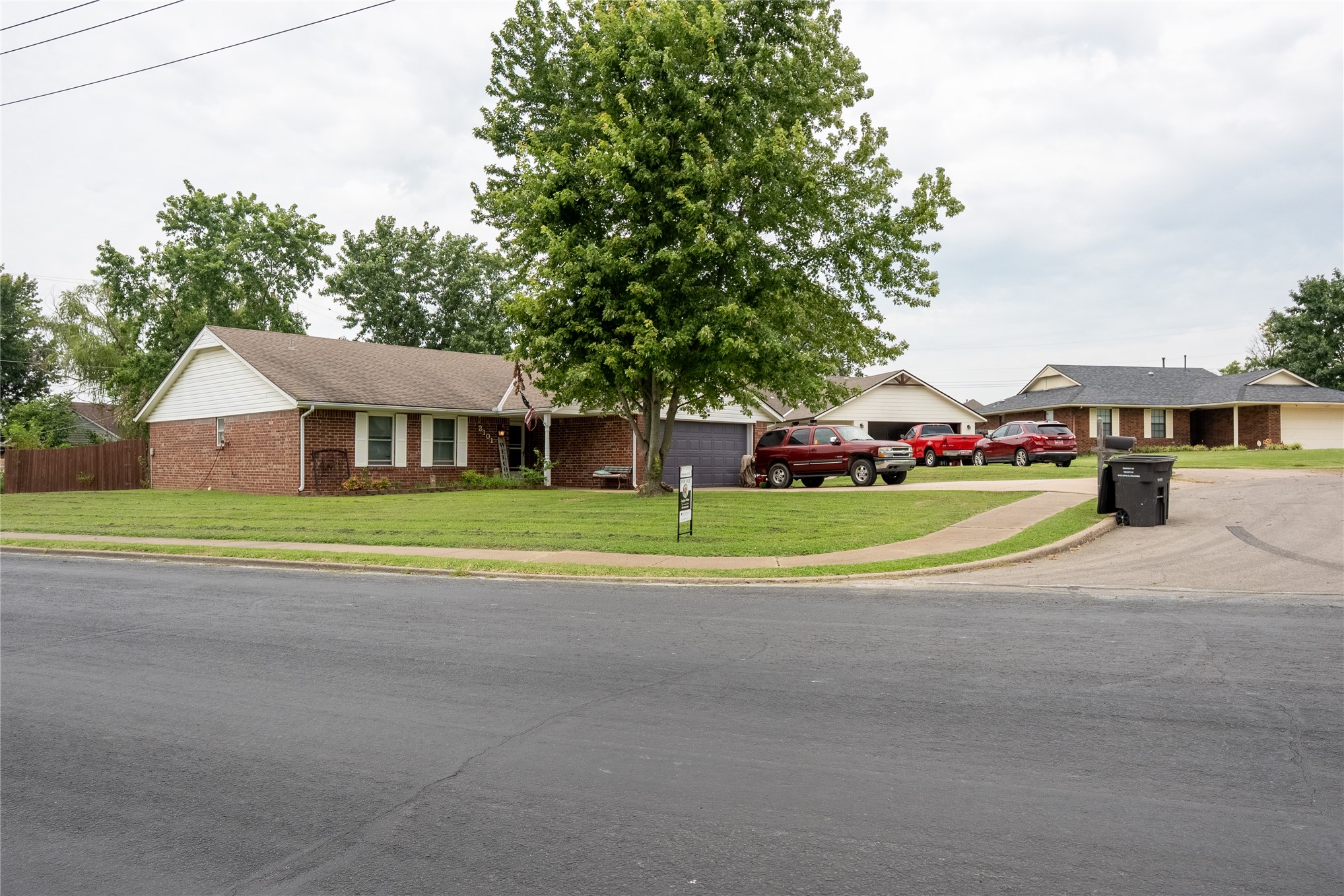 2101 Jefferson Place Bartlesville OK 74006