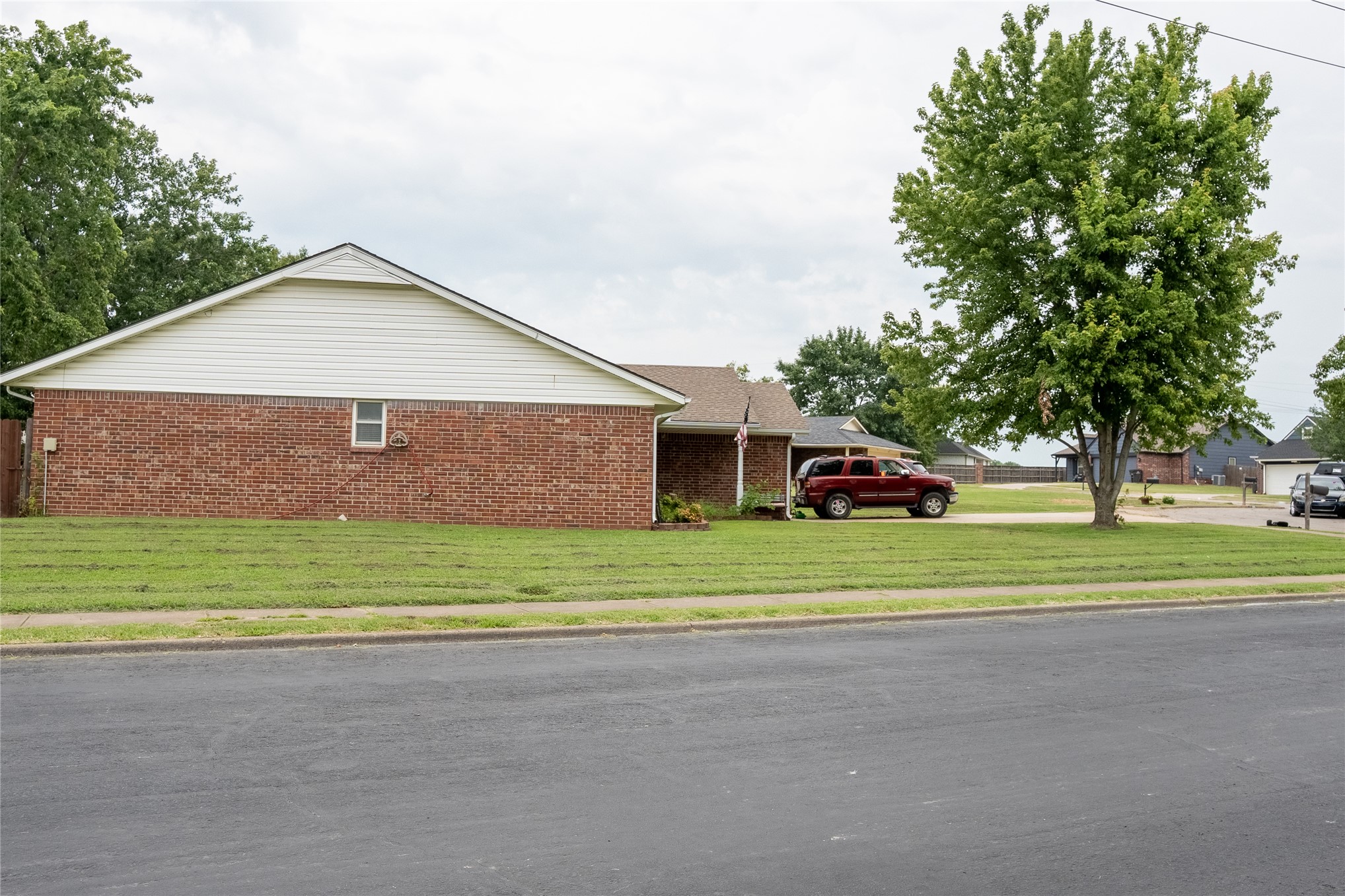 2101 Jefferson Place Bartlesville OK 74006