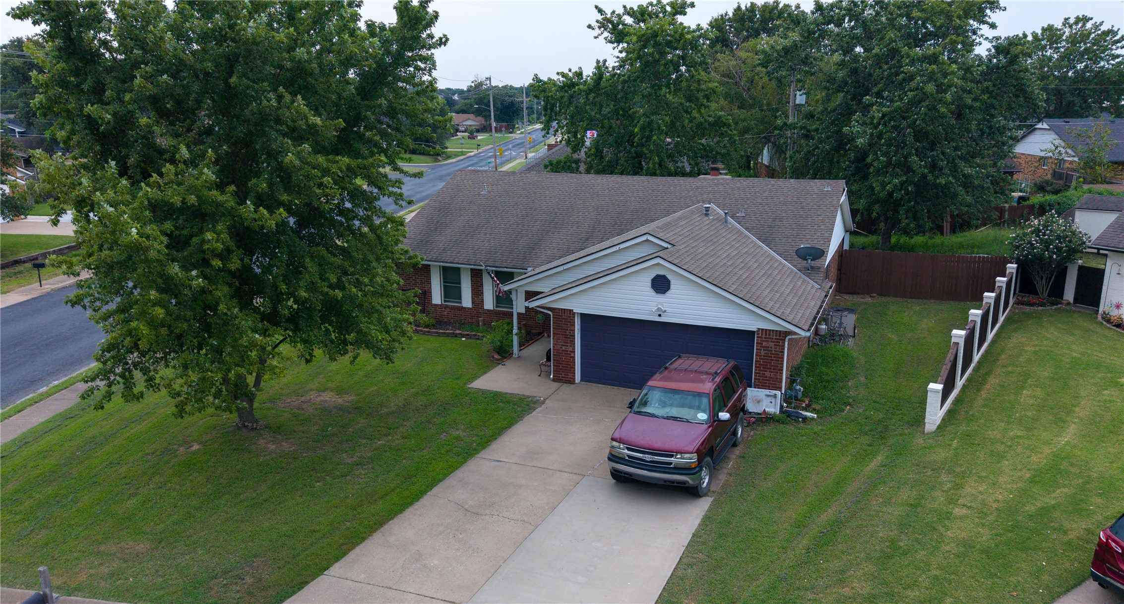 2101 Jefferson Place Bartlesville OK 74006